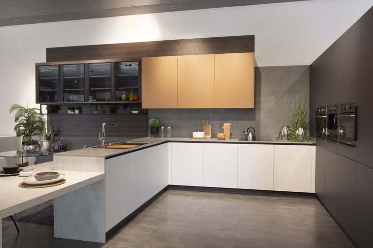 ULTRAMATT CUIVRE AND MATT GRAPHITE